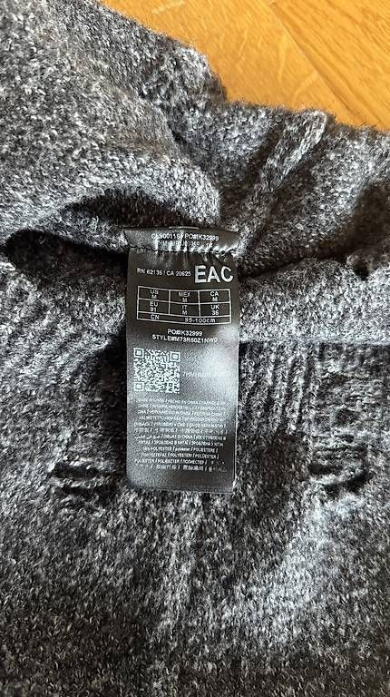 Pullover & Sweatshirts: GUESS Herren Strickpullover Gr. M  Dunkelgrau – Gebraucht aus Liebefeld von BernVerkaufAnkauf 3