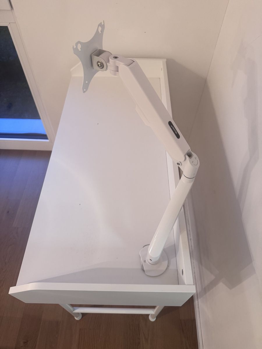 Staffa per monitor: Monitorarm Marke HILLPORT – Usato da Zürich venduto da dav_fdh2