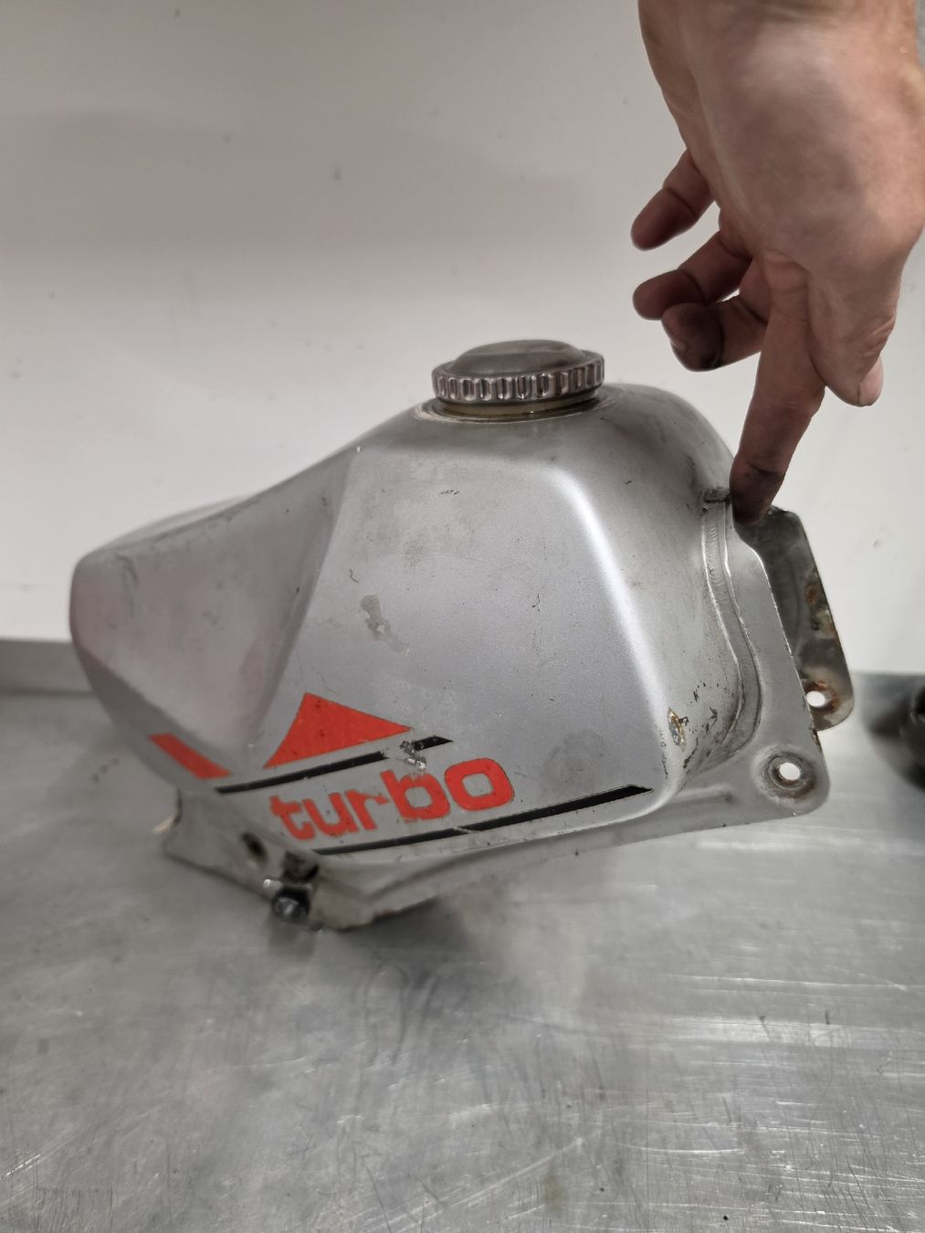 Parti ricambio per ciclomotori: Pony Turbo Tank – Usato da Merenschwand venduto da ___niggi___ 1