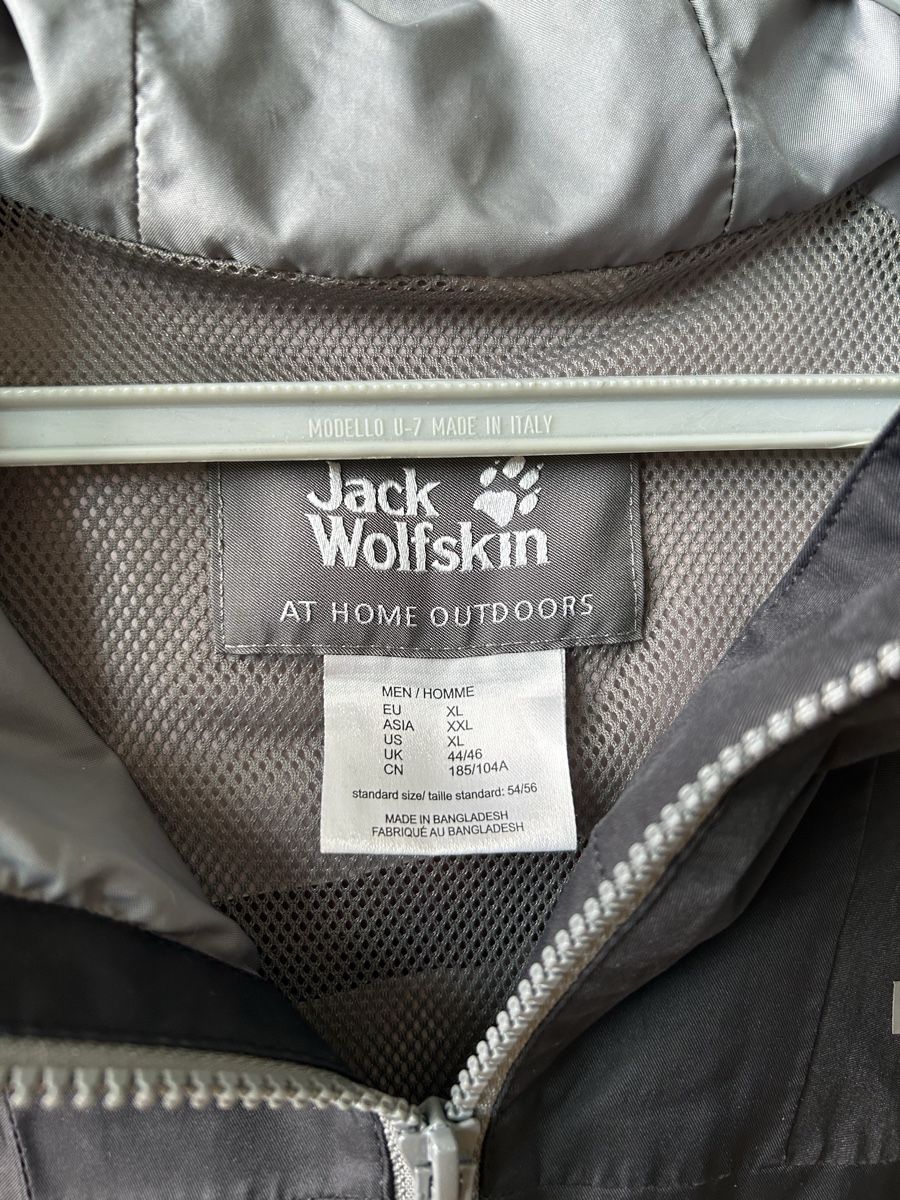 Jack Wolfskin Giacche: Jack Wolfskin jacket windbreaker XL  – Usato da Zug venduto da kki_yv65 2