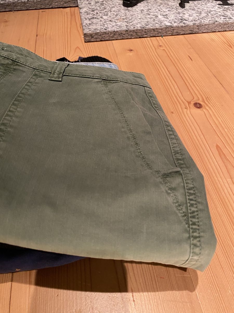 Pantalons: Olivgrüne Sommerhosen – D'occasion à Bern par ha6_zm75 2