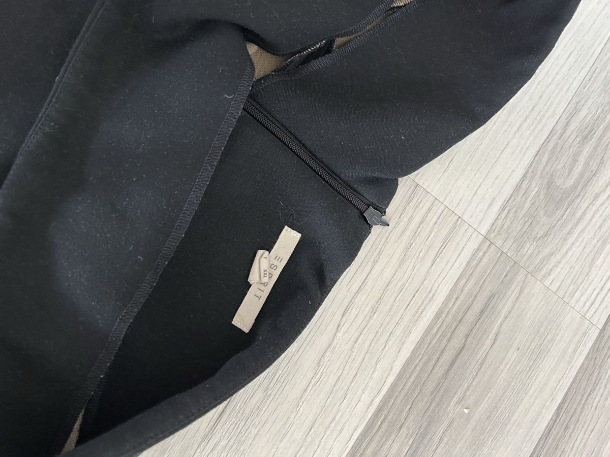Esprit Röcke: Schwarzer Esprit Mini Rock mit Reissverschluss, Grösse XL – Gebraucht aus Leuzigen von nora999 2