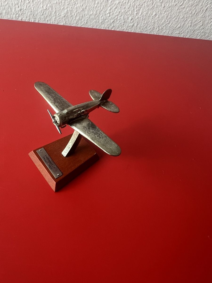 Lockheed Kits de montage: Lockheed L9 Modelflugzeug 1931 – D'occasion à Zürich par jao_2bx7 1