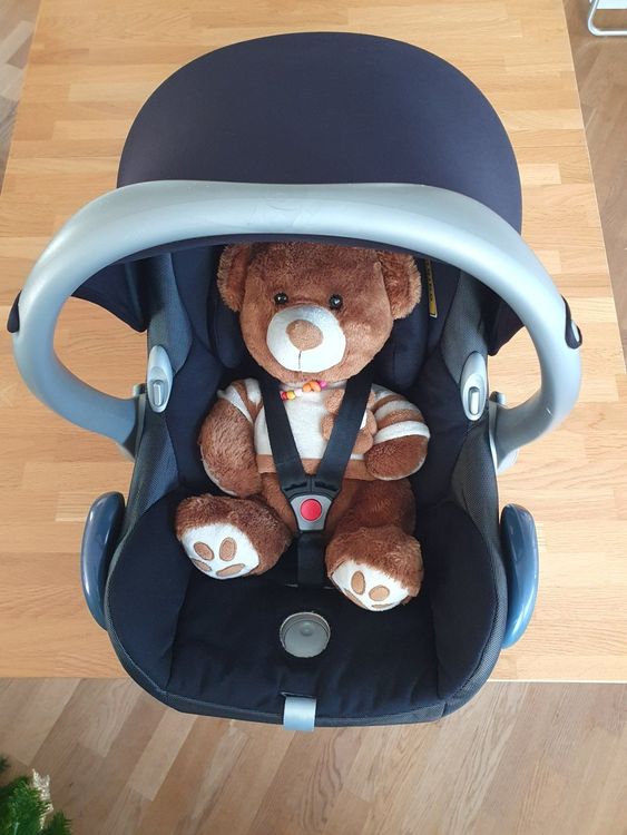 HiTS4Kids Kindersitzerhöhung Auto (135-150 Cm) - Sicher & Komfortabel Nach R129 Norm