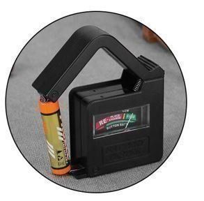 Tutti gli attrezzi: Batterietester Batteriemesser Messgerät A AA AAA CR2032 9V – Nuovo e nell'imballaggio originale da Dättlikon venduto da easythings 3