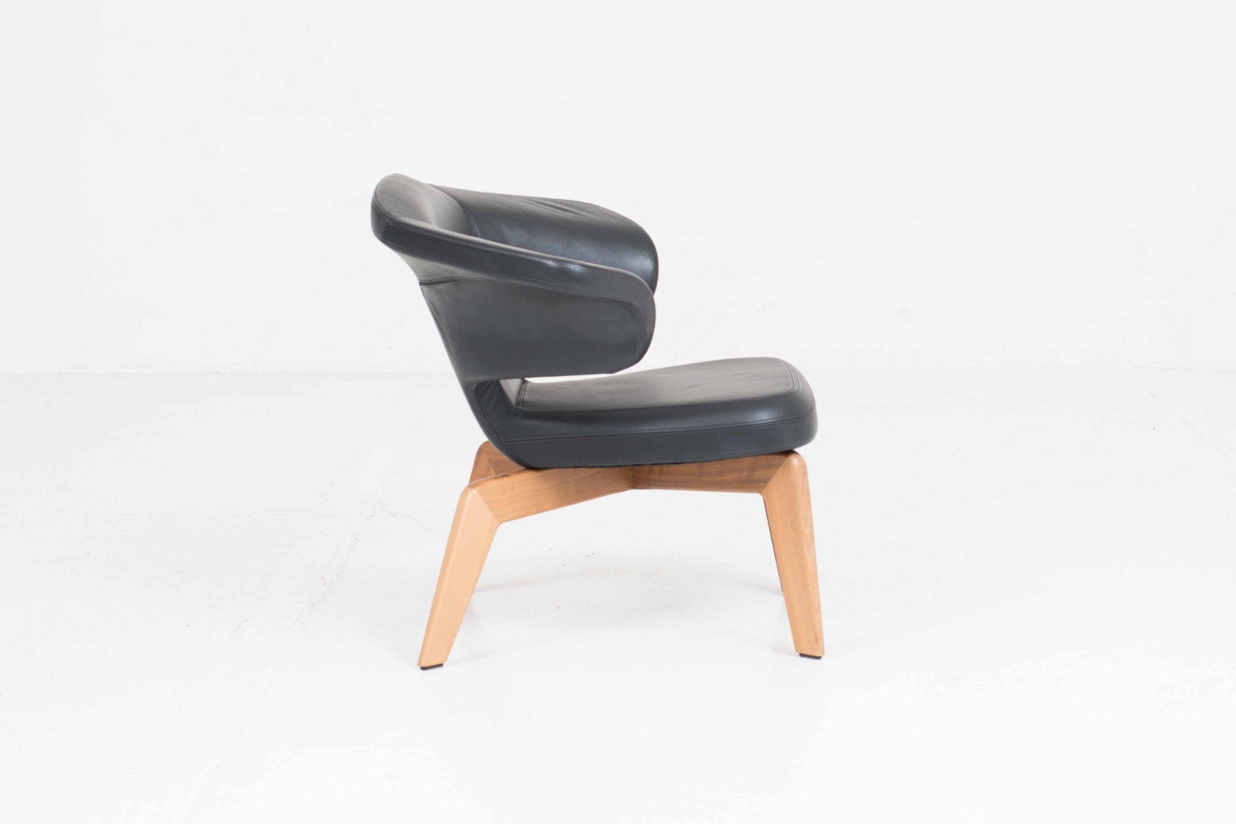 Classicon Poltrone: ClassiCon Munich Sessel von Sauerbruch Hutton – Usato da Zürich venduto da STUZH38 2
