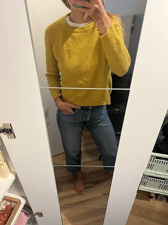 Maglioni & Felpe: Minimum Pullover – Usato da Luzern venduto da Jill_Lu 2