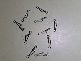 10 agrafes JB n° 4 Agrafen