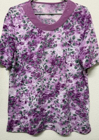Damen T-Shirt lila Muster Kurzarm Grösse M