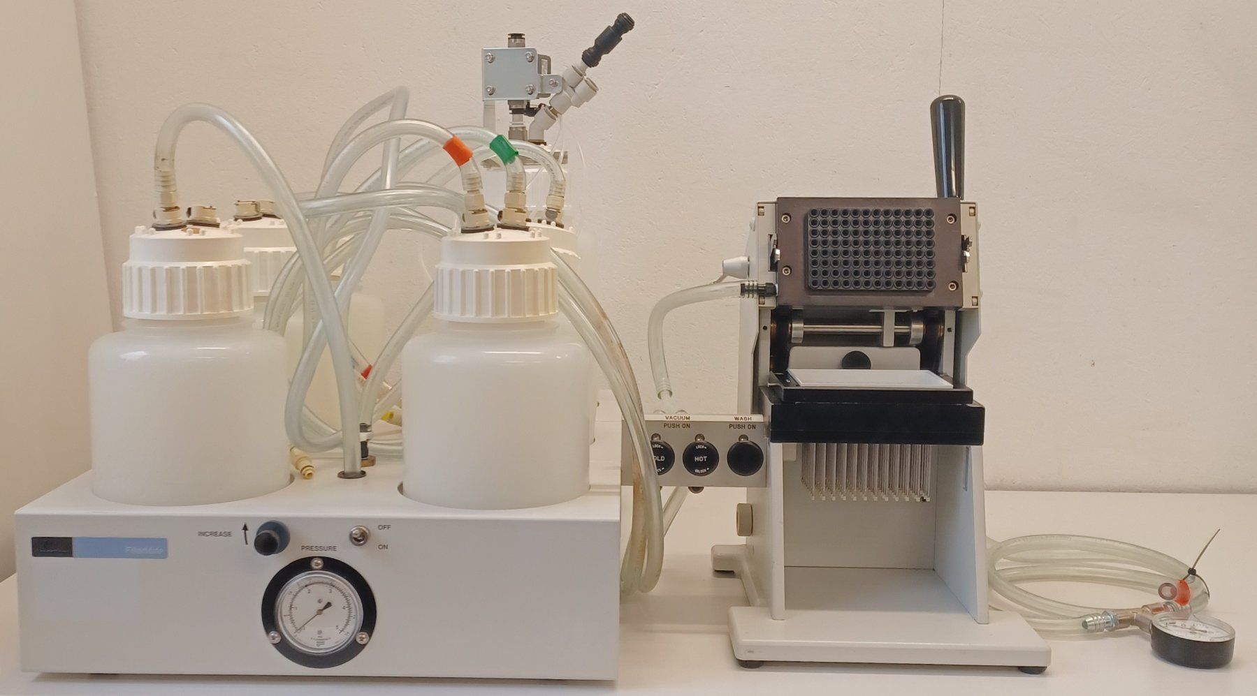 Laborzubehör: PerkinElmer FilterMate Harvester Cell Harvester – Defekt aus Niederdorf von LeptonAG_Labor 1