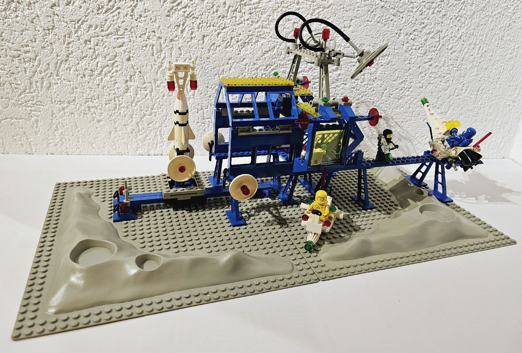 Lego Baukästen: LEGO LEGOLAND 6971 CLASSIC SPACE INTER GALAXIC COMMANDO BASE – Gebraucht aus Turbenthal von Ddanuh 1