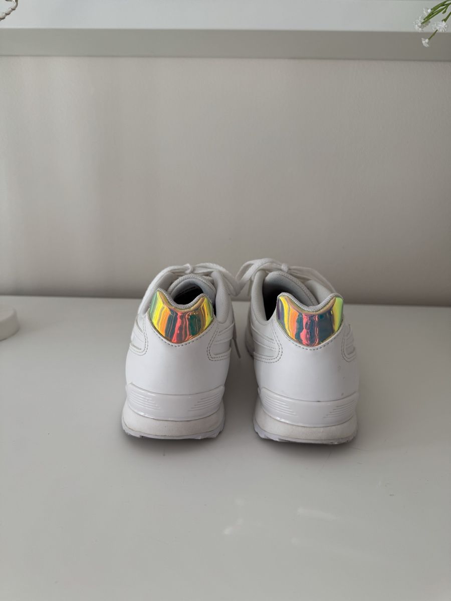 Reebok Scarpe da donna: Weisse Reebok Sneaker, Top Zustand, Gr39 – Usato da zürich venduto da Bailey17 1