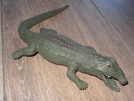 Crocodile jouet  vert