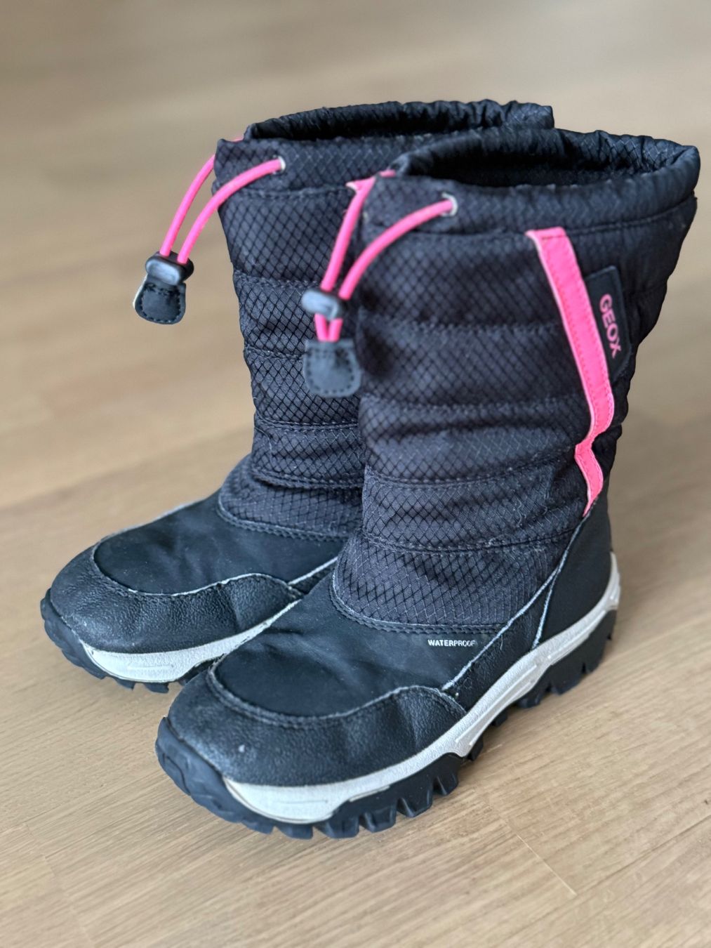 Geox Scarpe per ragazzi: Geox Winterstiefel, Gr. 31 – Usato da Oberwil b. Zug venduto da pHO3NiX