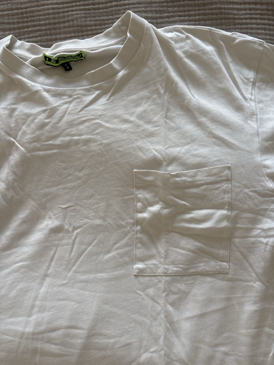 T-shirt: Weisses Basic T-Shirt Gr. M – Usato da Wabern venduto da est_jw6s 2