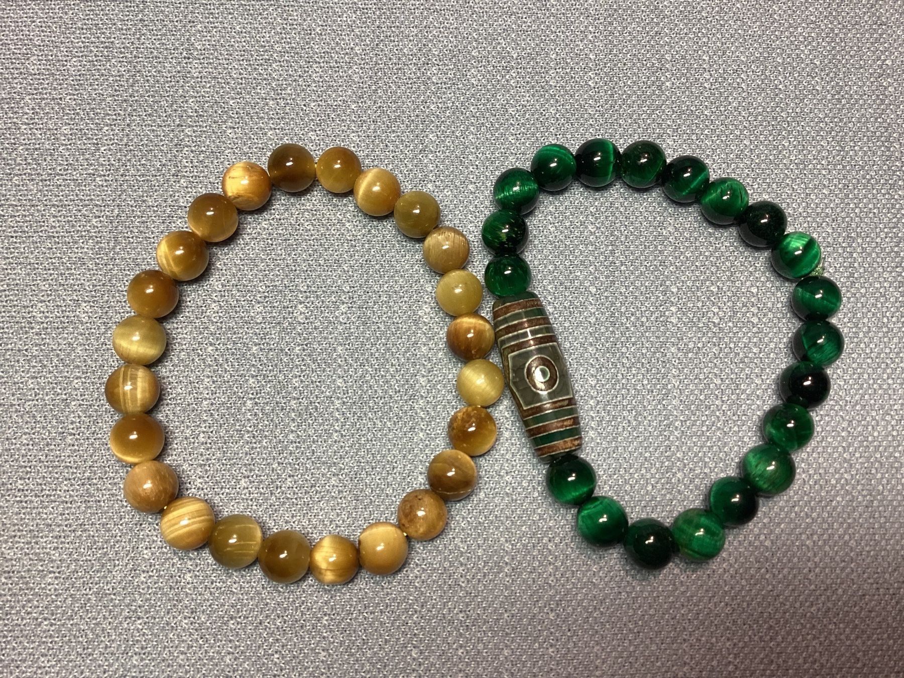 Bracciali & Braccialetti: Heilstein Edelstein Armbänder: Tiger Eye + Dzi Stein – Nuovo e nell'imballaggio originale da Laax venduto da kri_95f5 2