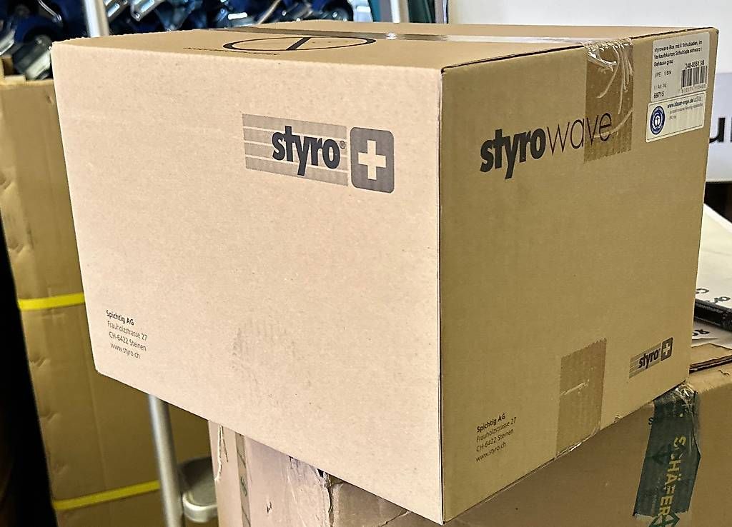 Sistemi di archiviazione: neue Schubladenbox , 8 Schübe, Polystyrol, schwarz/grau – Nuovo e nell'imballaggio originale da Necker venduto da liq24 3
