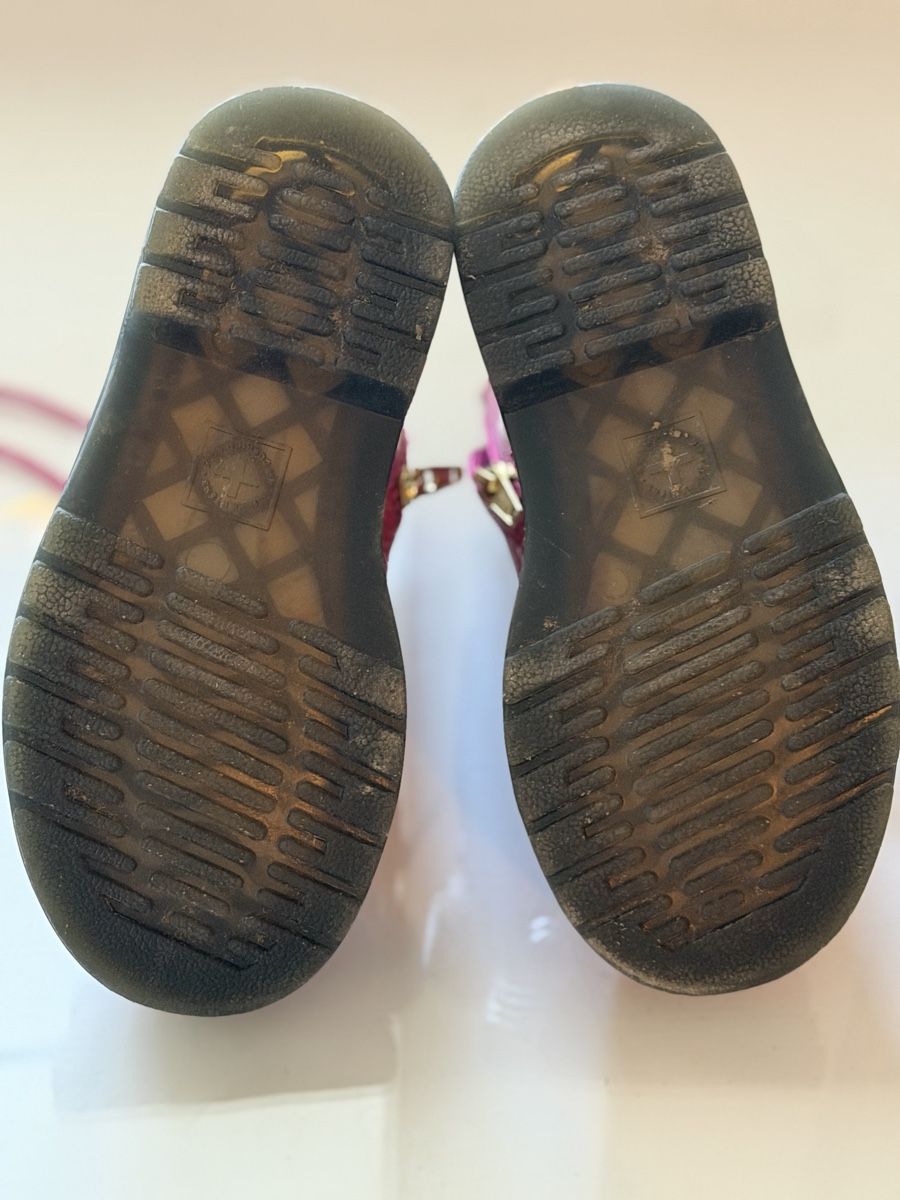 Dr. Martens Scarpe per ragazze: Pinke Dr. Martens Grösse 26 – Usato da Birmenstorf AG venduto da schattenfels 3