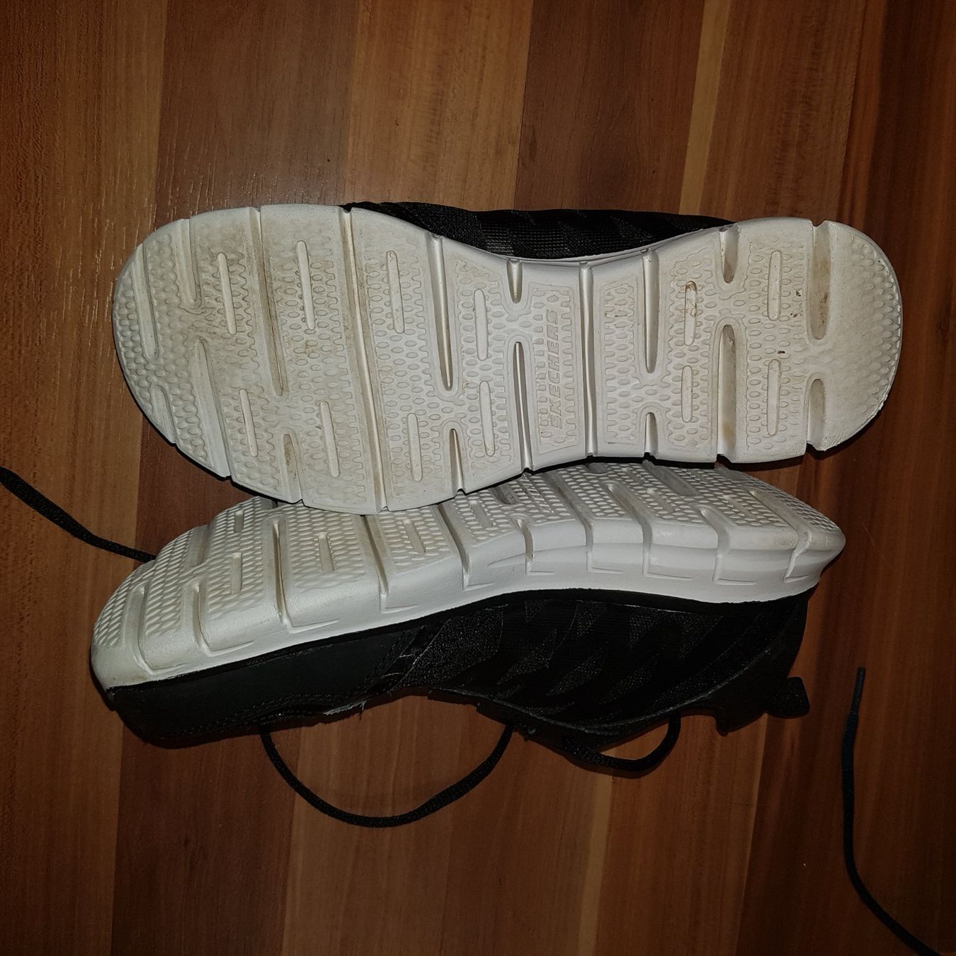 Skechers Schuhe für Mädchen: Sketchers memory foam gr 36 K29 – Gebraucht aus Schwarzenburg von Flamingo07 1