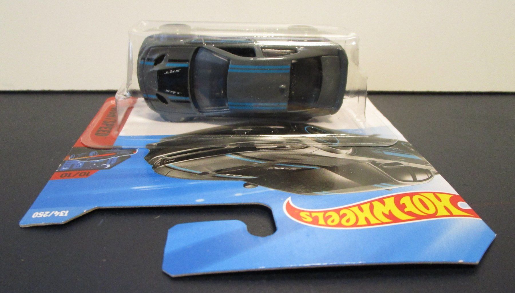 Hot Wheels Modellini d'auto: HOT WHEELS '20 DODGE CHARGER HELLCAT - JJJ87 – Nuovo e nell'imballaggio originale da Chêne-Bourg venduto da breno56 1