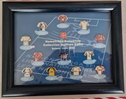Pin Fussball Trikot Kollektion 1999-2000 im Rahmen