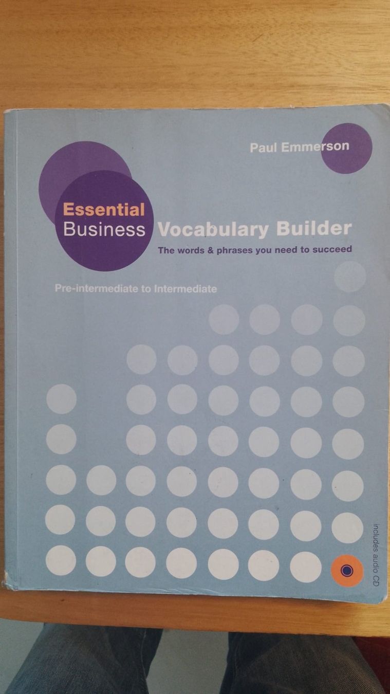 Libri: Essential Business Vocabulary Builder – Usato da URDORF venduto da mac019