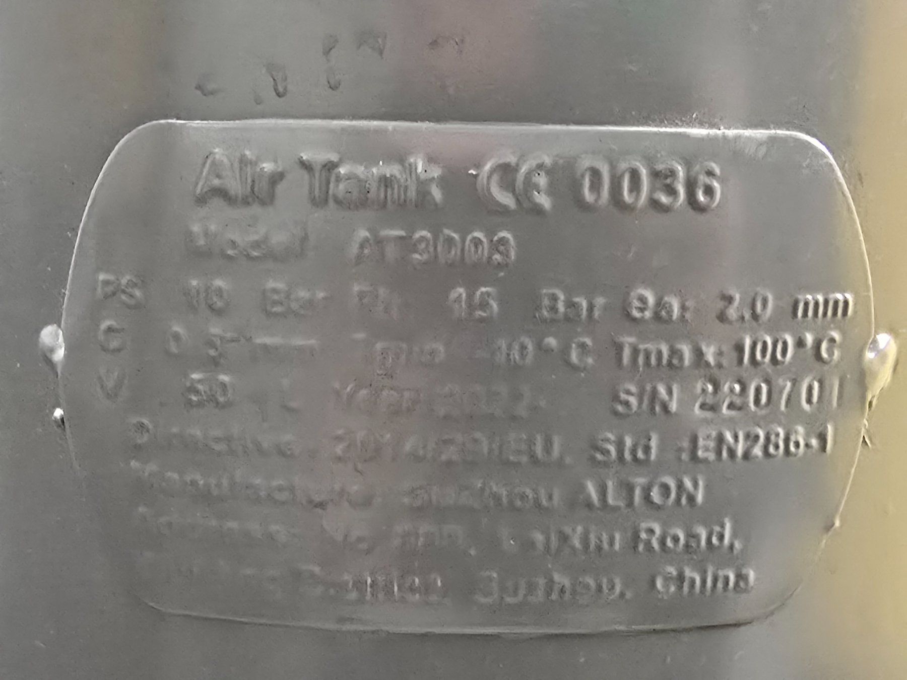 Kompressoren: Kompressor Tank grau gebraucht 50 Liter – Gebraucht aus Wettingen von Lukator 5