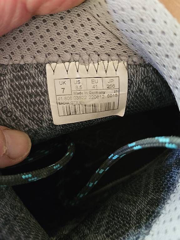 Scarpe da uomo: Wanderschuhe Lowa Gr 41 – Usato da Rifferswil venduto da Christin7 2