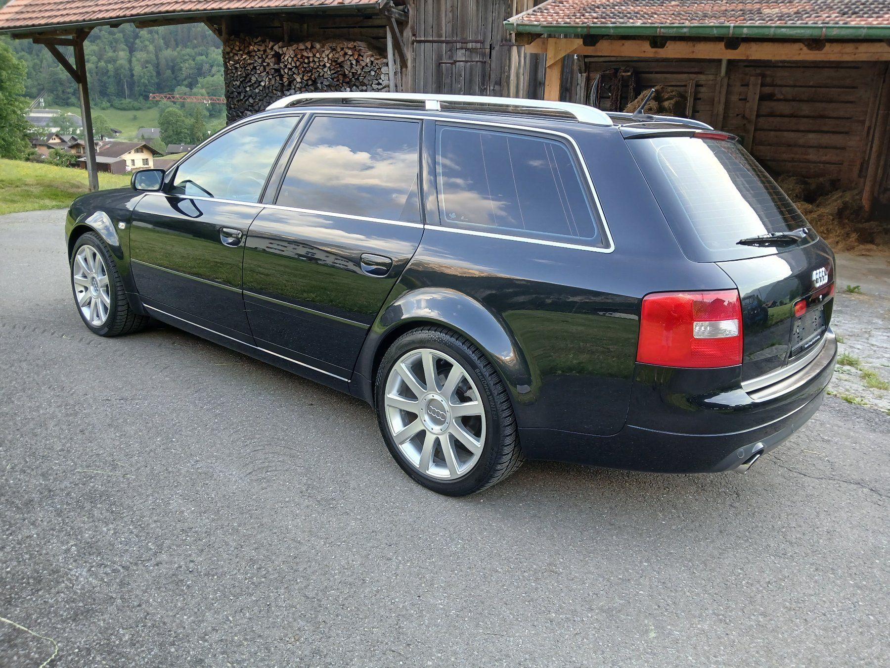 Audi Autos: Audi A6 Avant 4.2 quattro – Gebraucht aus Kandergrund von mb1986 1