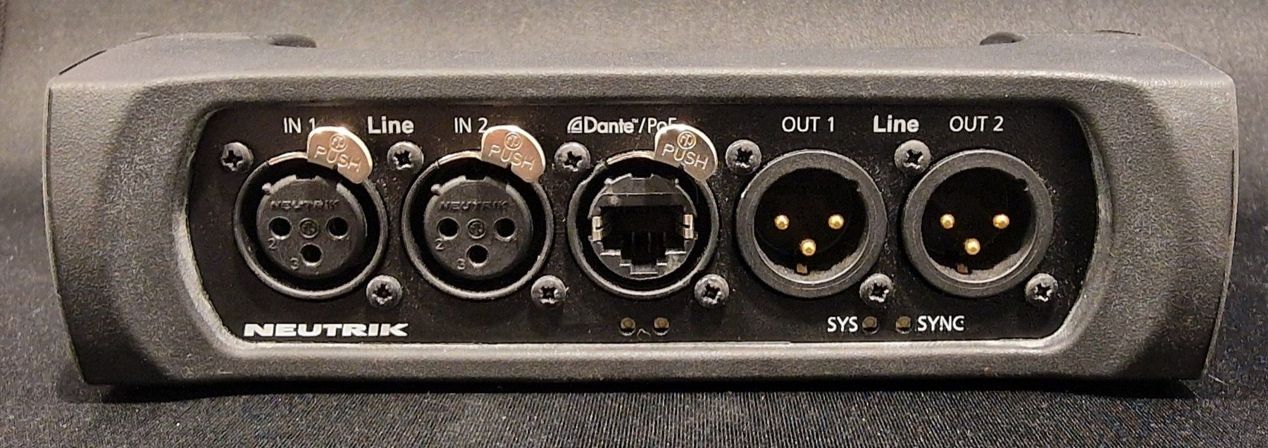 Convertitori: Neutrik NA2-IO-DLINE Dante Interface – Usato da Montagnola venduto da phoneeko