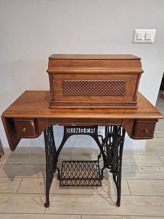 Singer Macchine da cucire: Machine a coudre Singer 1905 – Usato da Misery venduto da beatka03