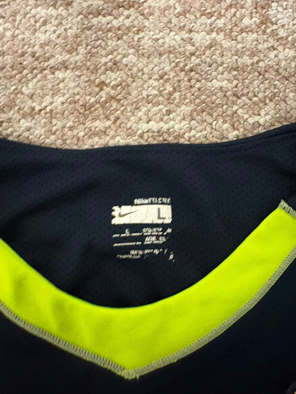 FC Barcelona Scarpe, pantaloni & magliette da ginnastica: FC Barcelona Trikot – Usato da Adliswil venduto da thiago1995 2