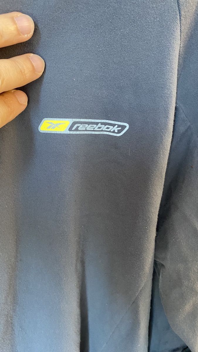 Reebok Pullover & Sweatshirts: Reebok Sport Oberteil Sweatshirt – Gebraucht aus Obfelden von tan_9lj9 8