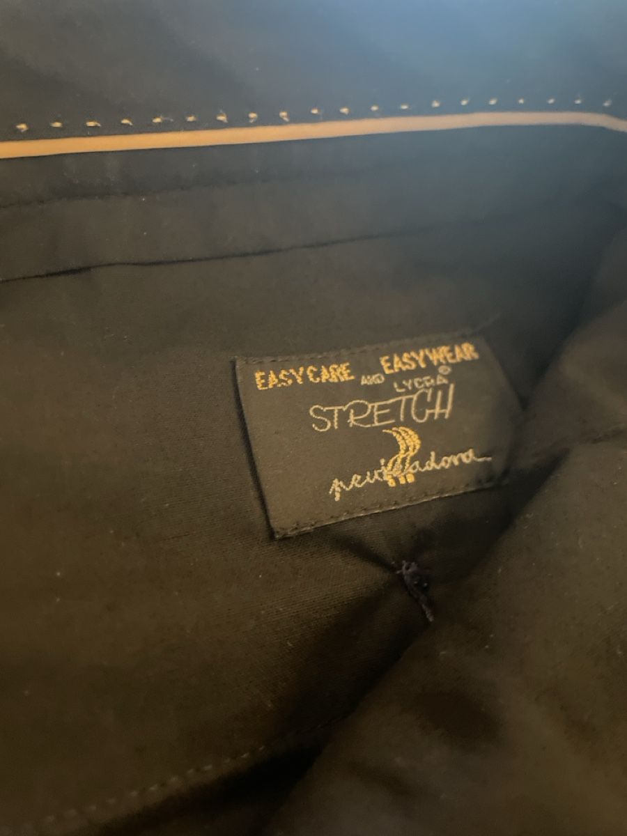 Pantaloni: Anzugshose – Usato da Zürich venduto da Laurin1234 3