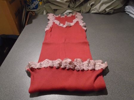 Kleid / Top ca. Grösse S, rot Ton / Spitzen