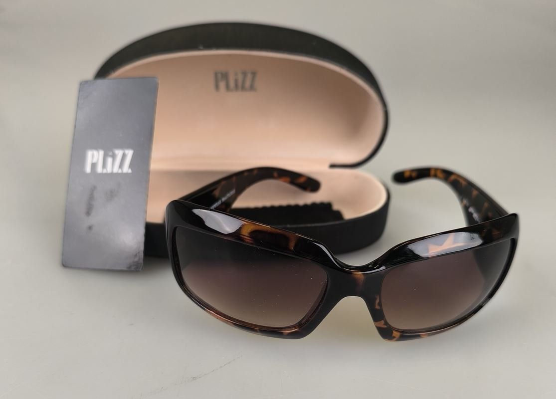 Brillen & Gläser: PLIZZ Sonnenbrille – Gebraucht aus Rüti ZH von Restwert_Rueti_ZH
