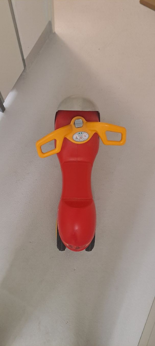 Veicoli per bambini: Kindertöff Rutschauto – Usato da Schwerzenbach venduto da Princess2601 2