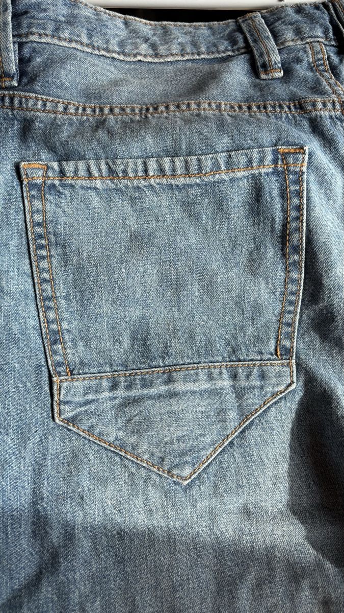 Jeans: Bermuda adolescent taille 29 – Usato da Pomy venduto da Pomnath 2