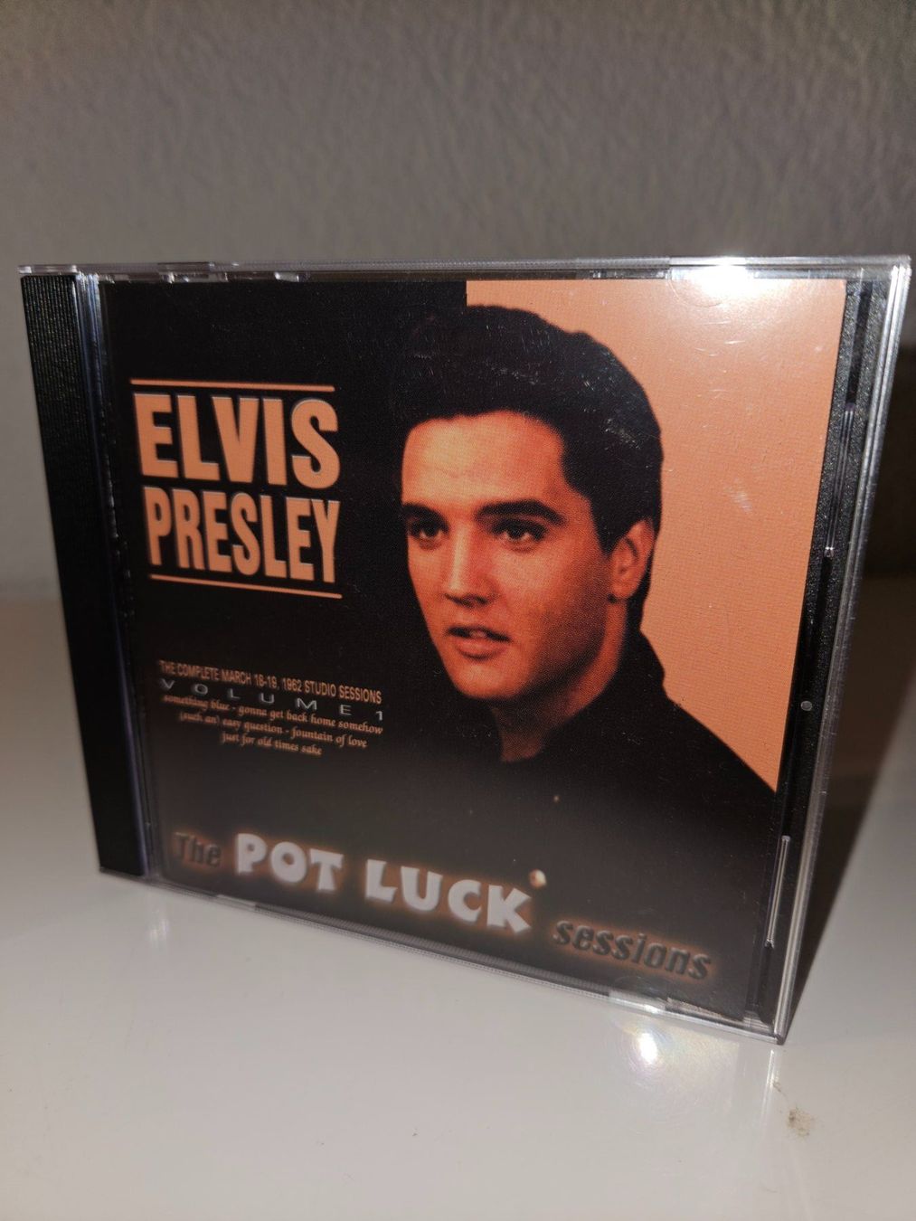 CD: Elvis Presley CD "The Pot Luck Sessions" – Usato da Gunzwil venduto da Charro03