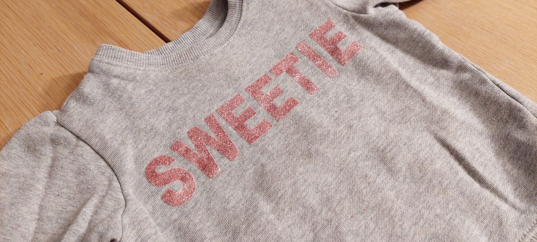 H&M Maglioni & Felpe: PULLOVER | H&M | SWEETIE | Grösse 80 | GLITZERSCHRIFT – Nuovo (secondo la descrizione) da Oberweningen venduto da Feindesign 1