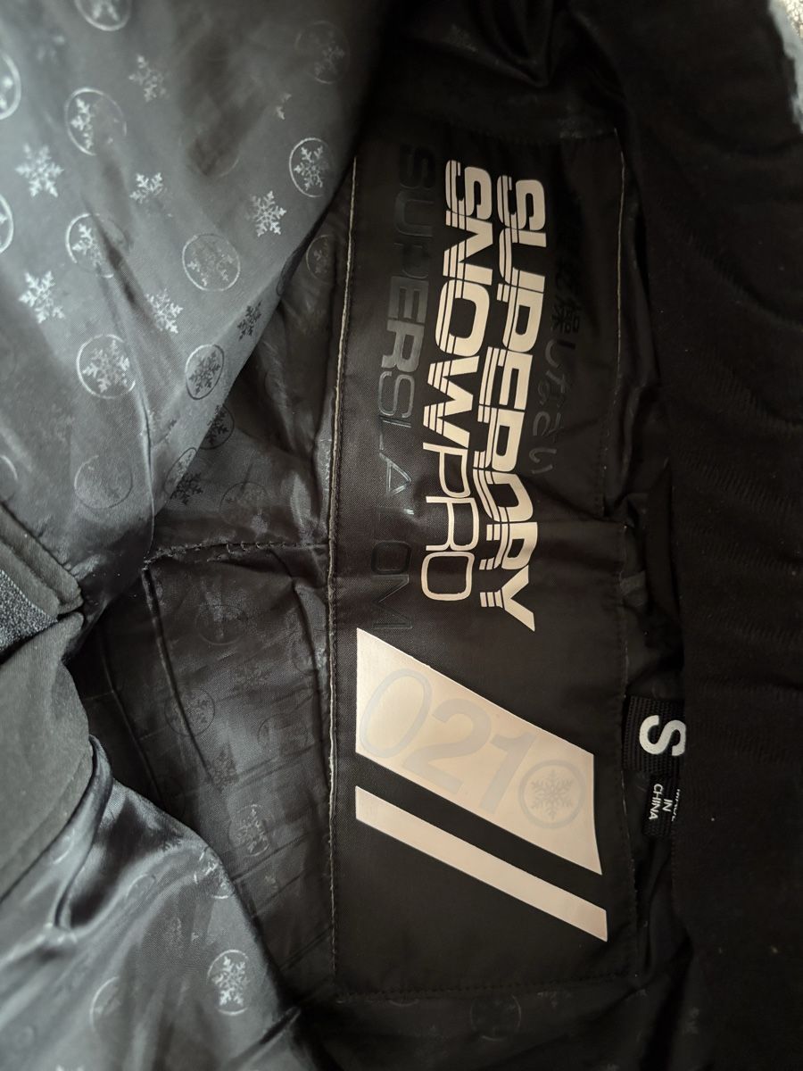 Superdry Pantaloni: Superdry Skihose – Usato da Rafz venduto da mar_j7dl 2