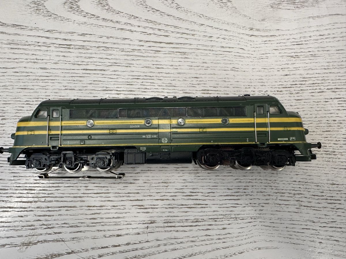 Märklin Modellini di ferrovie: Märklin 3066 SNCB BR 204 – Usato da Lupsingen venduto da New-Haven 2