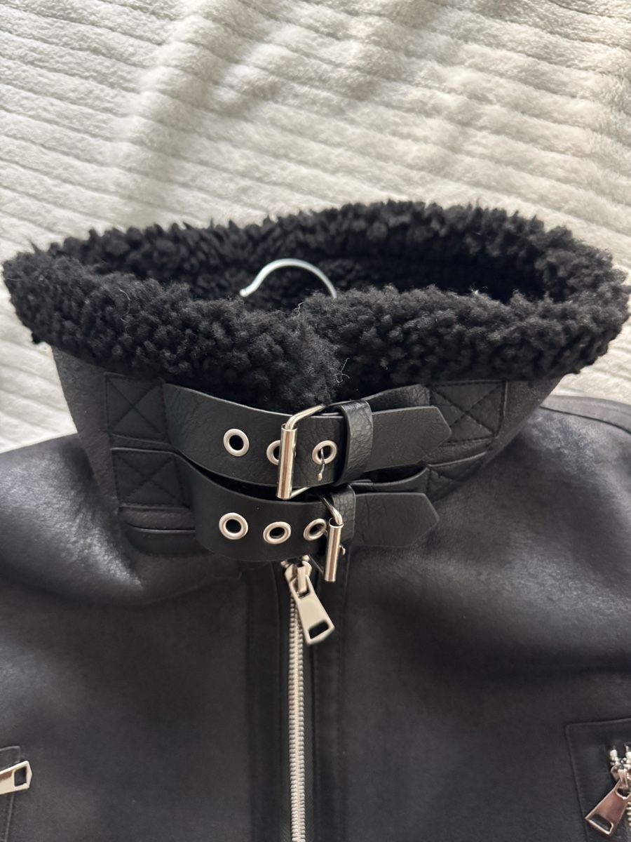 Giacche: Black teddyjacket – Usato da Sierre venduto da jen_w8vt 2
