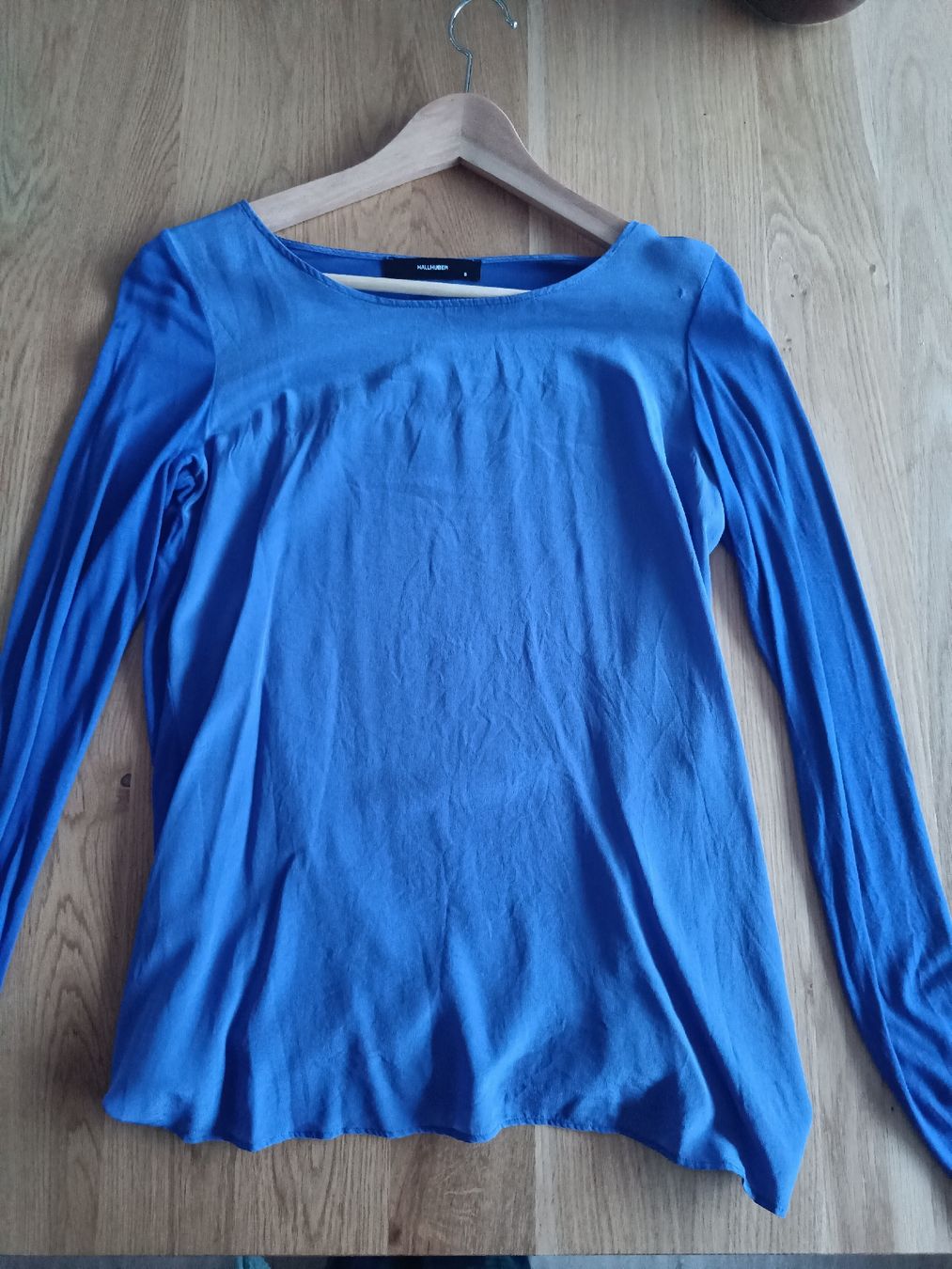 Hallhuber Camicette: violettes Shirt von Hallhuber – Usato da Emmen venduto da kat_q67m 1