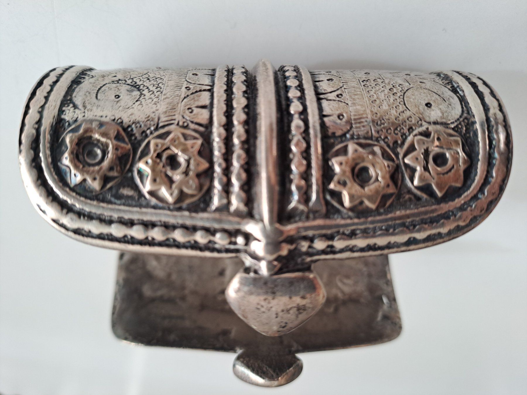 Armbänder & -reifen: BRACELET TURKMENE ANCIEN ARGENT – Gebraucht aus LAUSANNE von KWEW 2