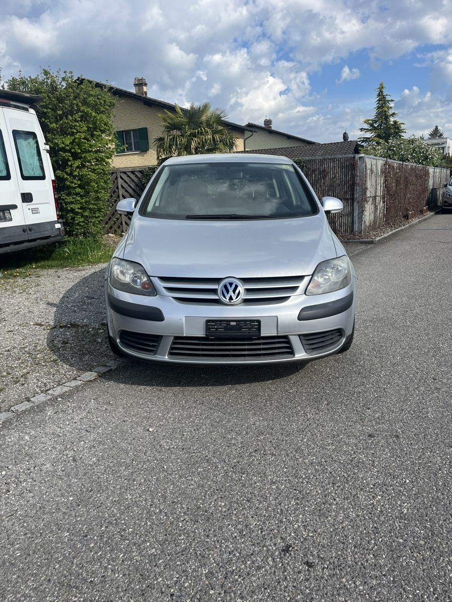 VW Autos: VW Golf Plus – D'occasion à Gerlafingen par dar_5pbj