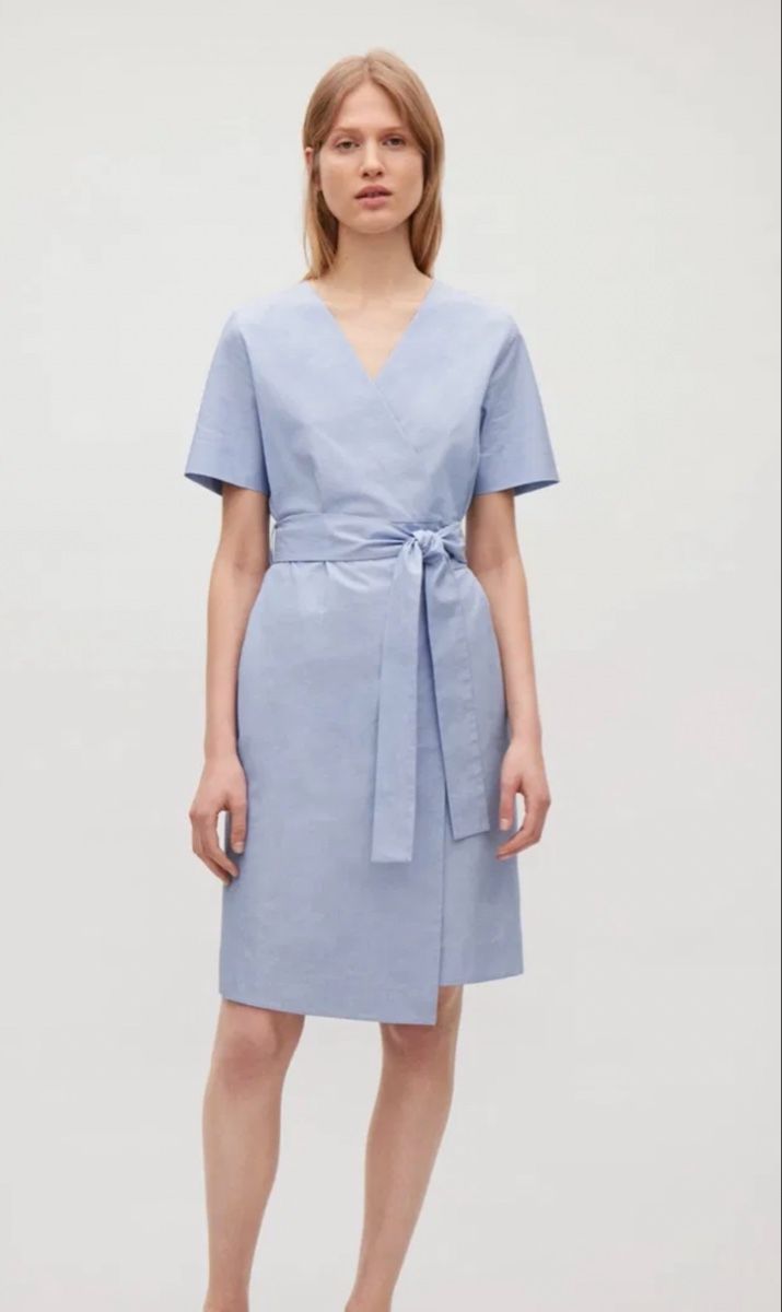 Cos Vestiti: COS blaues Wickelkleid – Usato da Zürich venduto da lad_lv9c 1