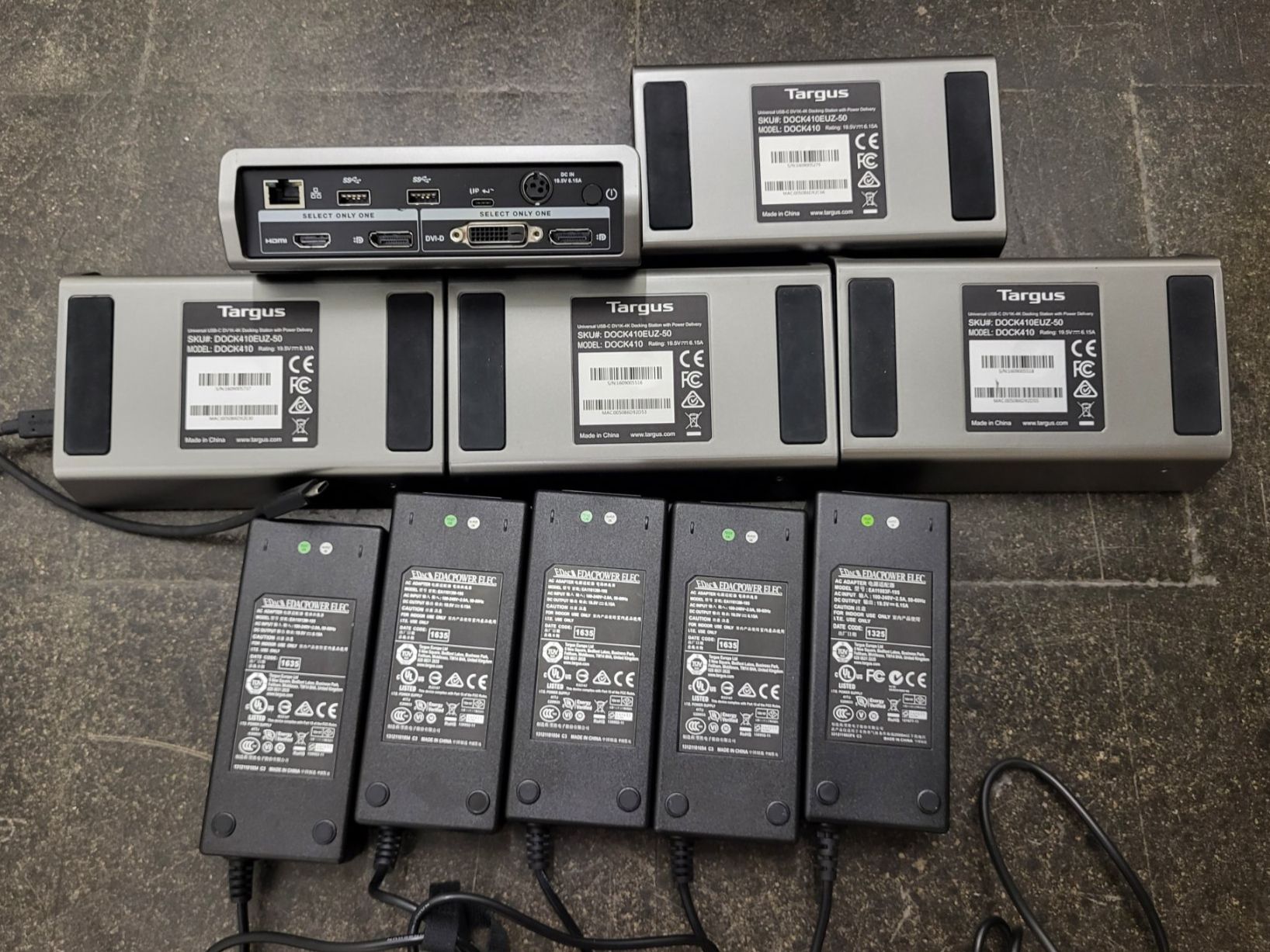 Targus Dockingstation: 5x Targus DOCK410 USB-C Dockingstation + 5 Netzteile – Gebraucht aus Basel von LabLoop_Supply 2