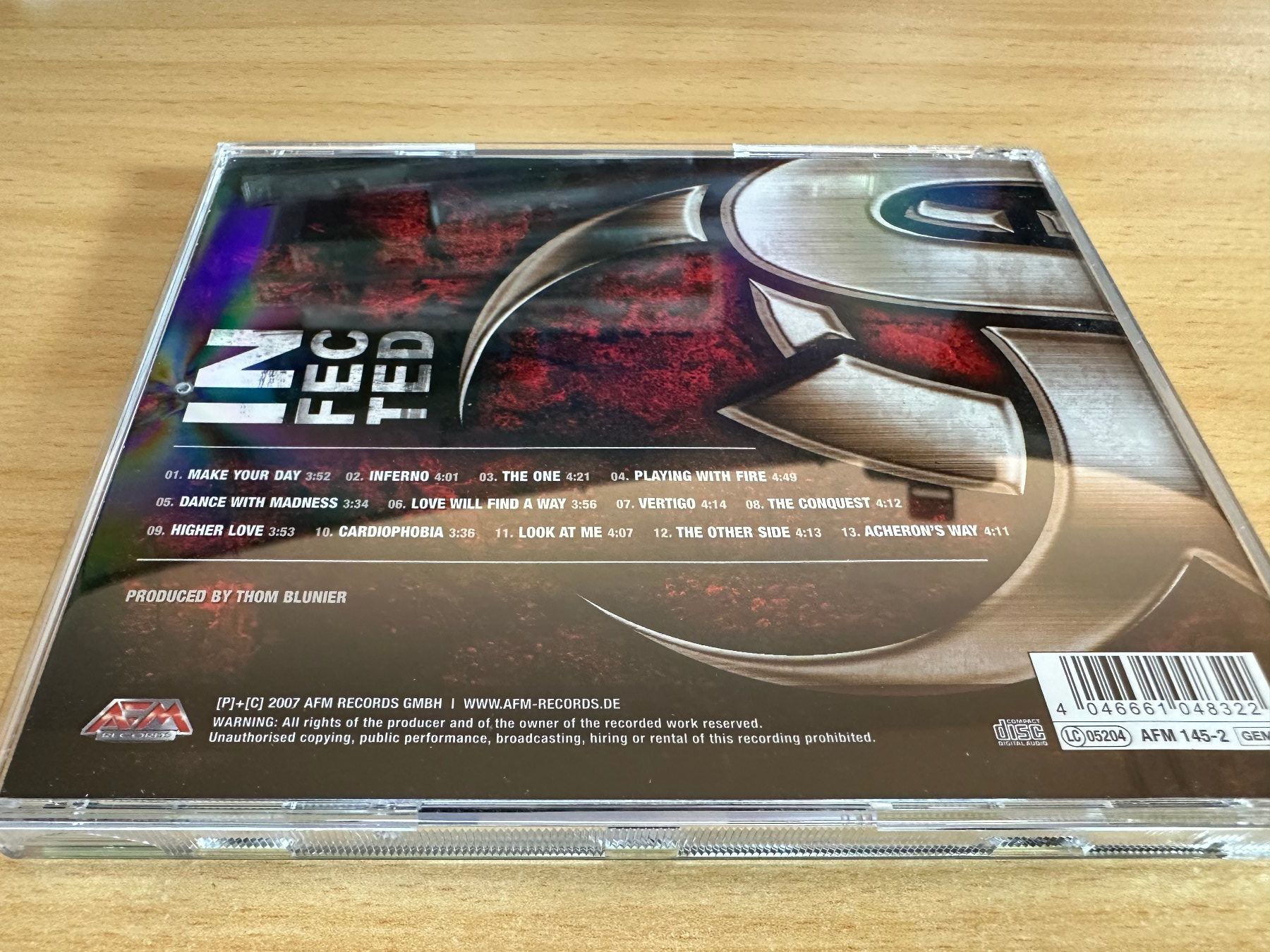 CD: Shakra – Infected – Usato da Rikon im Tösstal venduto da Alpenmutz 1