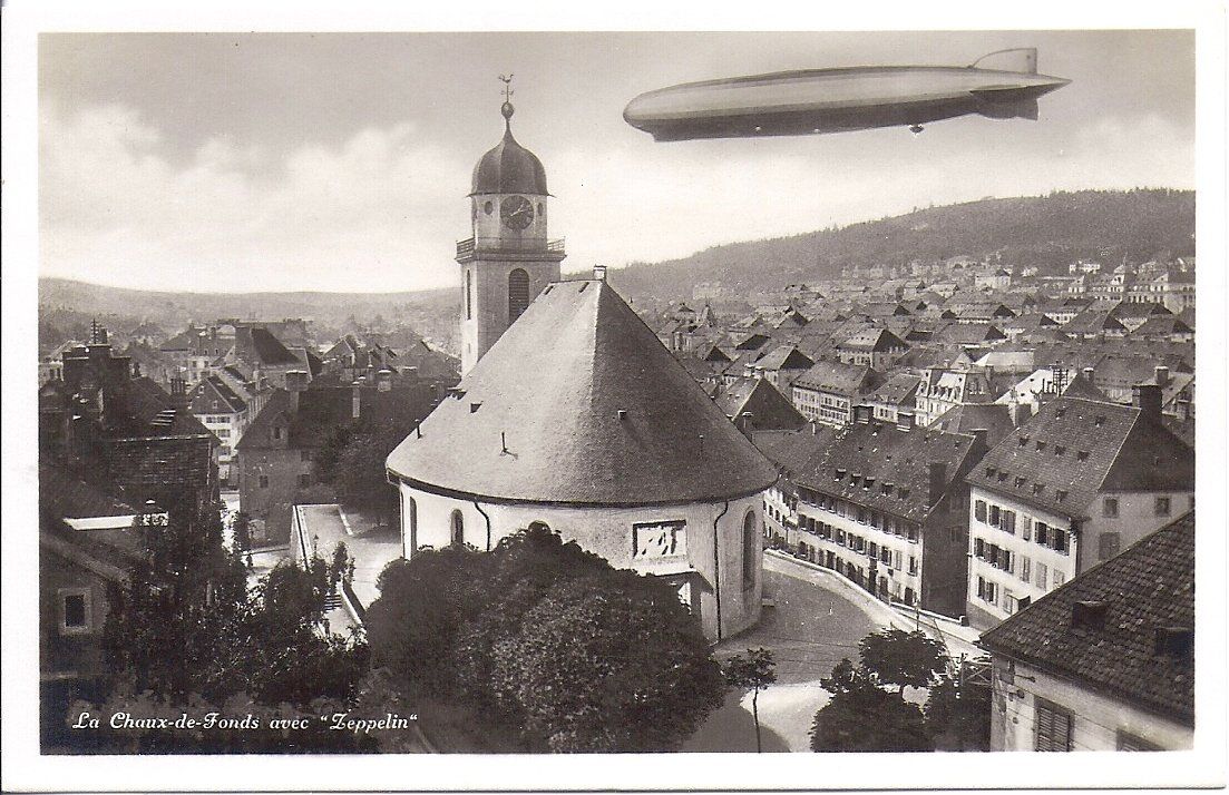 Cartoline postali: CHAUX - de - FONDS, le temple et le zeppelin – Nuovo (secondo la descrizione) da Les Verrières venduto da Scampi0